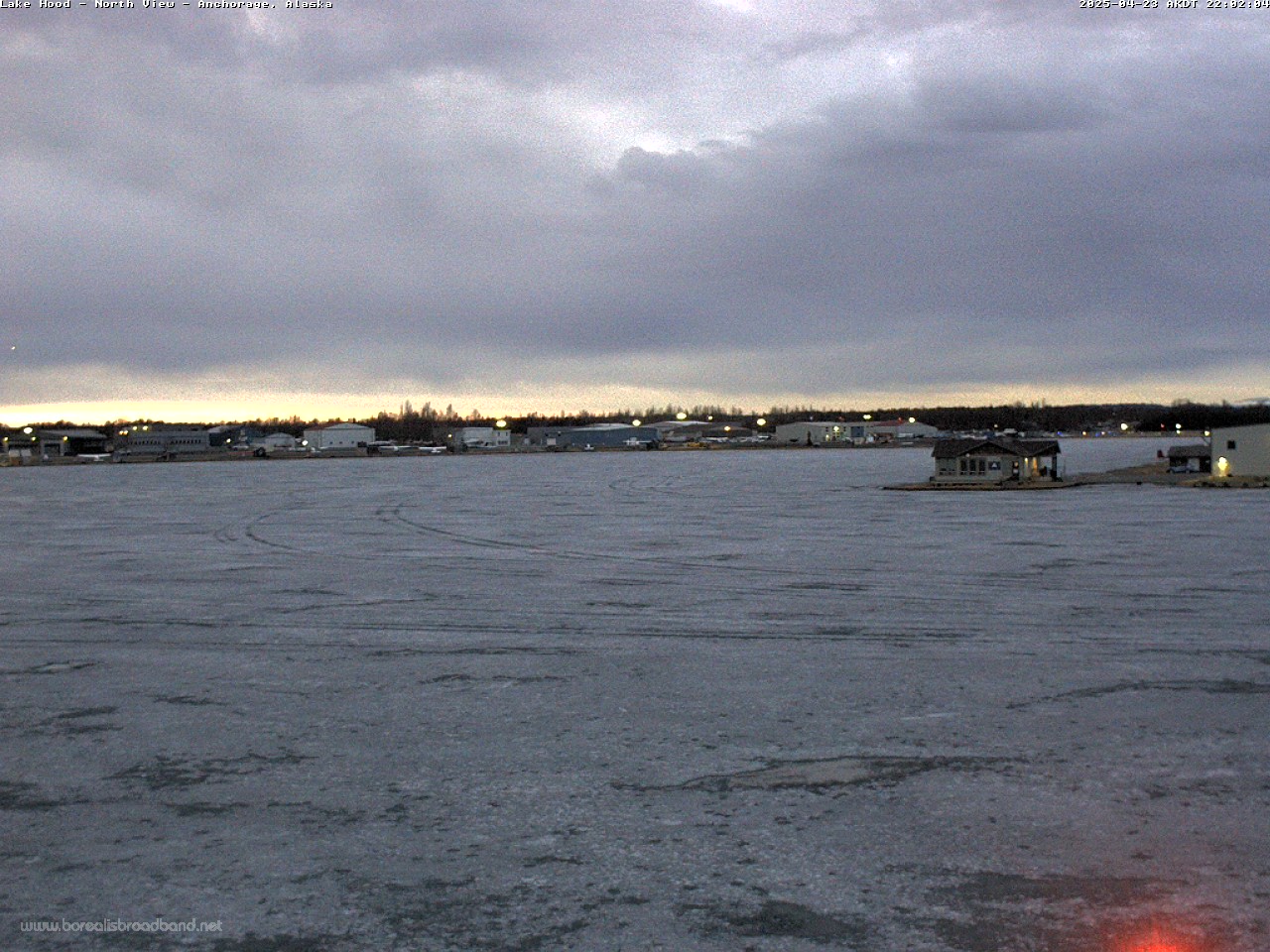 Live Webcam Alaska Airmen Association - South View - Lake Hood, Anchorage - United States